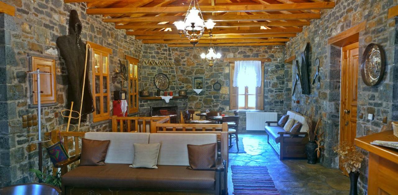 Antoniou Guesthouse Kastanitsa Extérieur photo